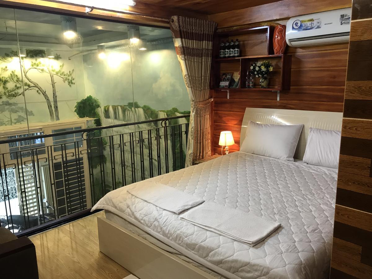 Jungle House Hostel