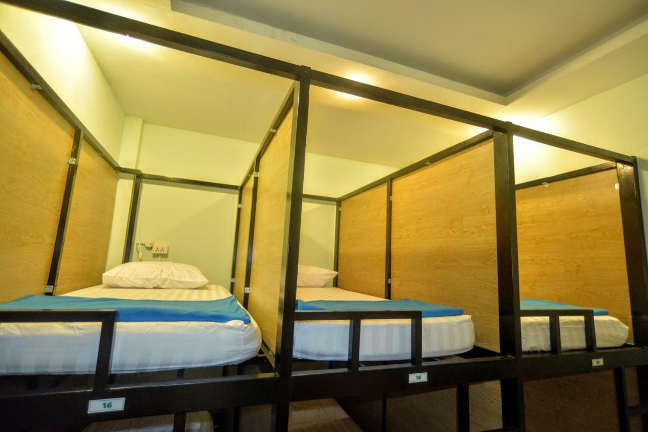 Hostel Jungle House *